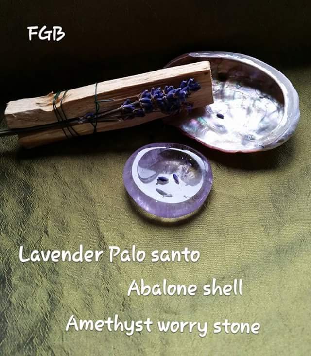 Palo santo amethyst worry stone set
