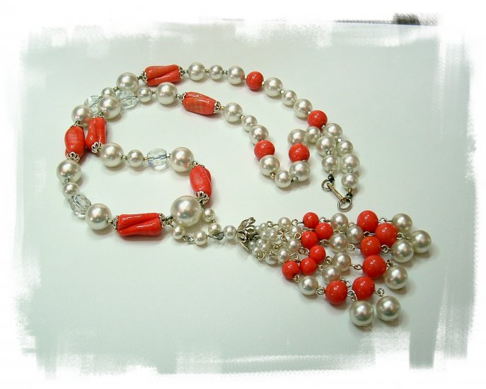 Art Glass and Faux Pearl Bead Lariat Necklace Signed Hobe