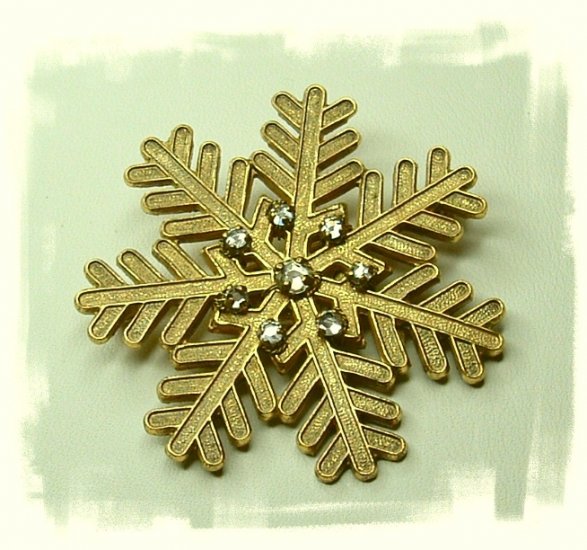Snowflake Rhinestone Pin Signed Miriam Haskell