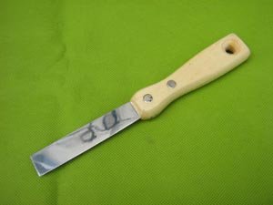 putty knife