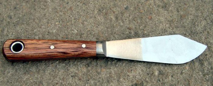 putty knife
