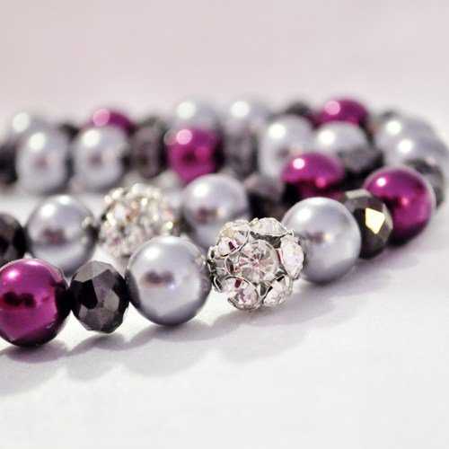 Pearl and rhinestone necklace in wine and gray