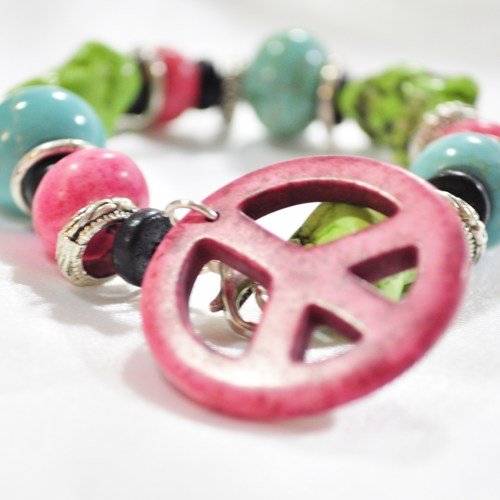 Bracelet chunky turquoise peace sign