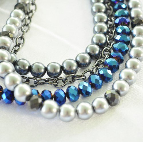 Necklace pearl and crystal with chain multistrand