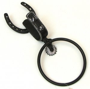Spur towel holder ring