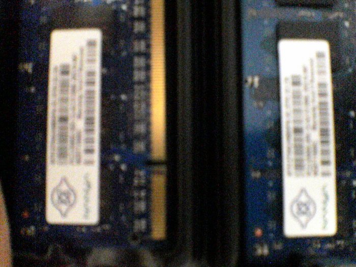 PC2-5300 DDR2 1GB (2 x 512MB) Notebook Memory.