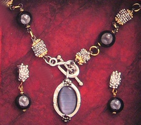 Black Pearl Necklace Set with Matching Earrings