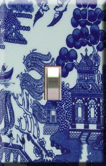Blue Willow Pattern Handcrafted Single Switchplate Cover