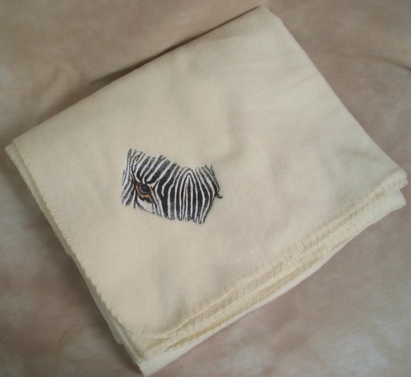 Polyester Zebra Face Cream Fleece Throw Blanket