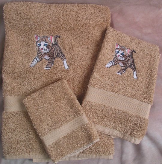 Embroidered Kitten CAT Beige Wash Hand Bath Towels Set