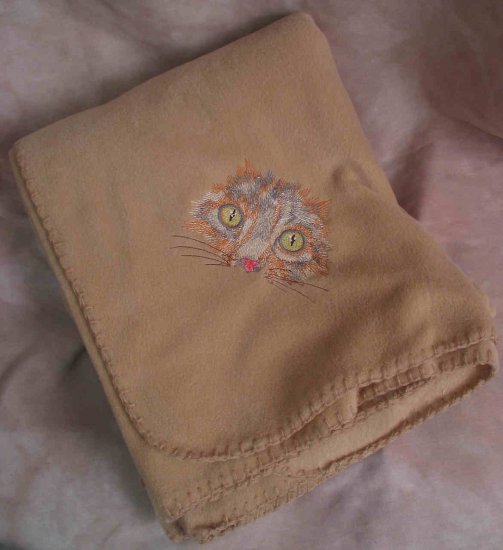 Polyester Cat Face Beige Fleece Throw