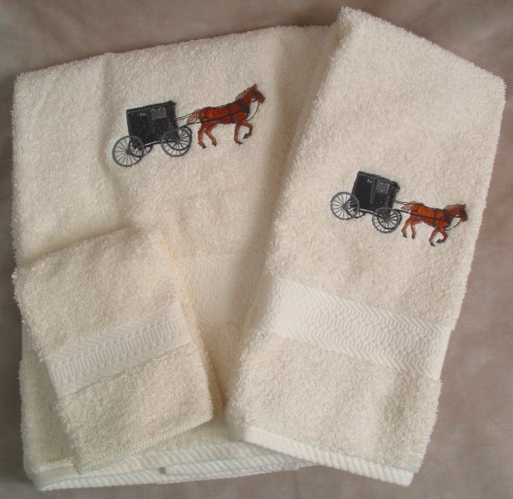 Embroidered Amish Horse & Buggy on a Cream Wash Hand Bath Towel Set