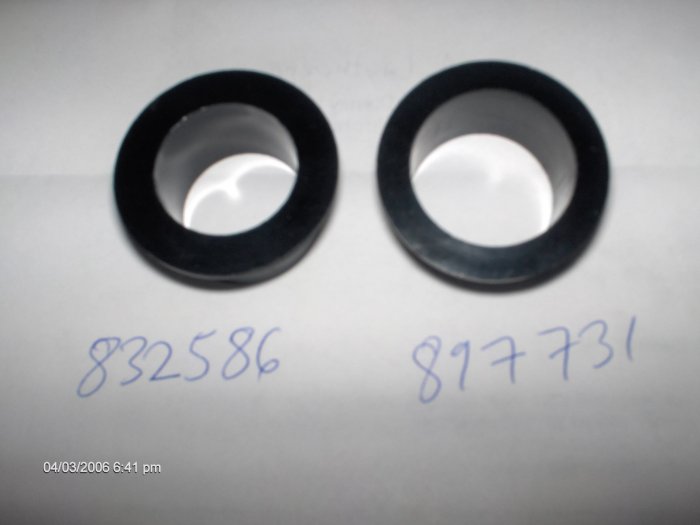 VOLVO PENTA bushing 250 270 280 bushings # 897731 and # 832586