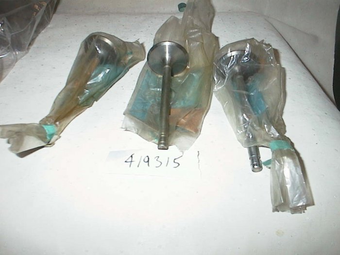 VOLVO PENTA VALVES # 419315 X 3 b 18