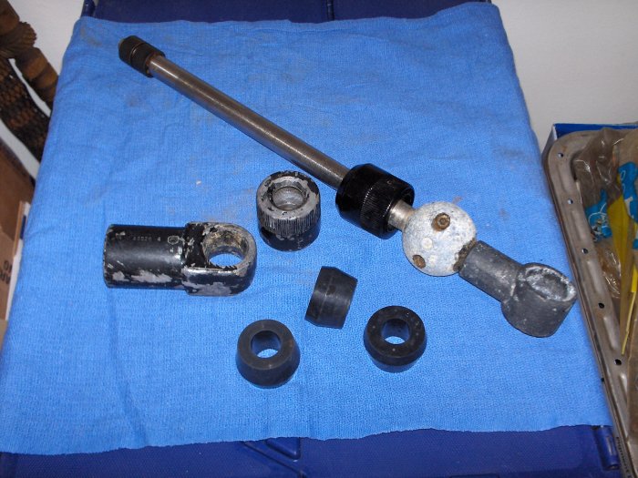 VOLVO PENTA hydraulic trim PART LOT