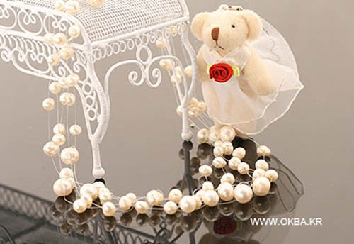 Elegant Fresh Water Pearl Necklace