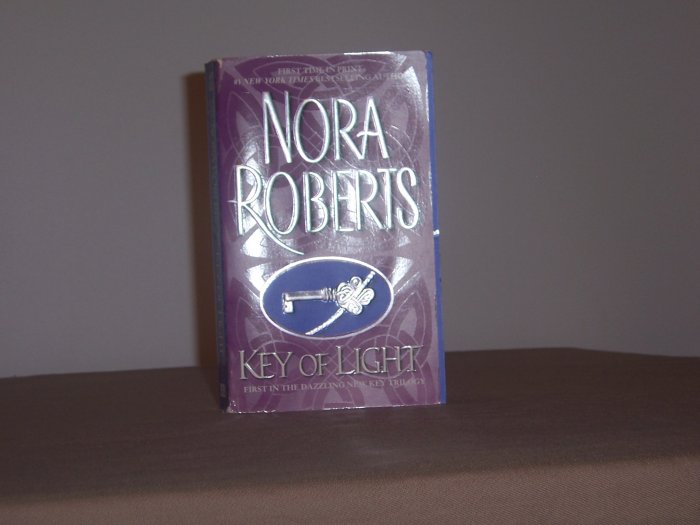 Key Of Light By Nora Roberts