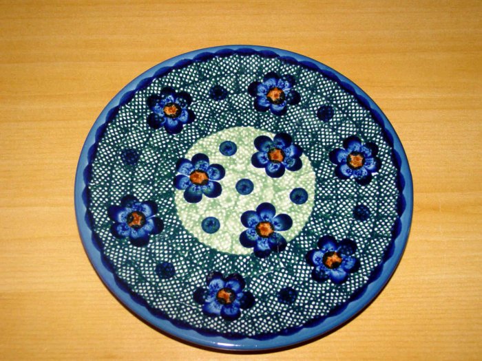 Polish Pottery Unikat Dessert Plate in Daisy Blue Boleslawiec Poland