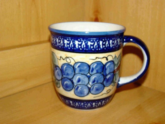 Polish Pottery Coffee Cup Grapes Unikat Zaklady Ceramiczne Handsigned