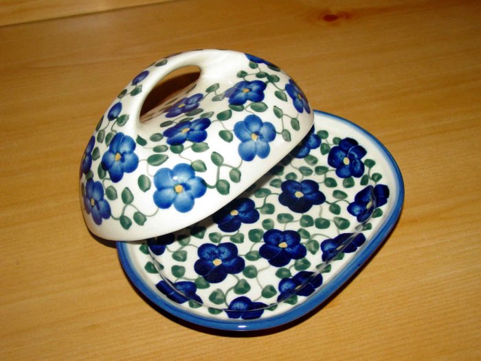 Polish Pottery Butter Dish Signature Violet WR Unikat Boleslawiec Poland