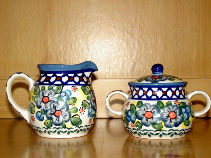 Polish Pottery Sugar and Creamer Set Unikat Blue Rose Wiza Boleslawiec Poland