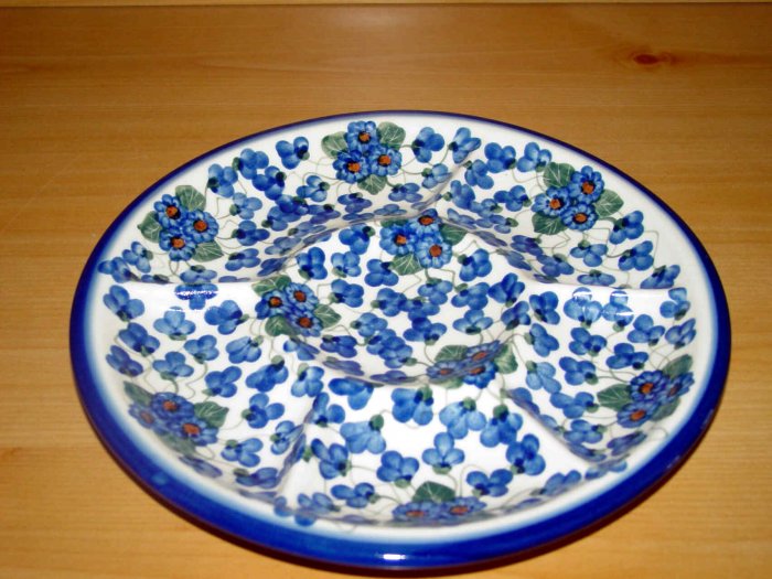 Polish Pottery Signature Deviled Egg Veggie Fruit Tray Three Sisters WR Unikat Boleslawiec Poland