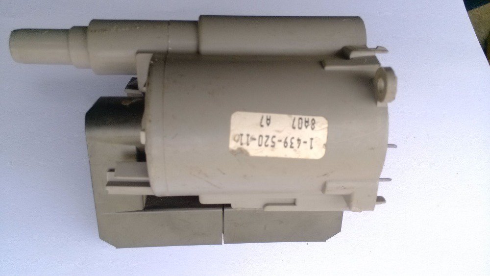 1-439-520-11 flyback transformer FOR SONY TV