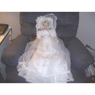 Ashton Drake Victorian Serenity Collectors Doll