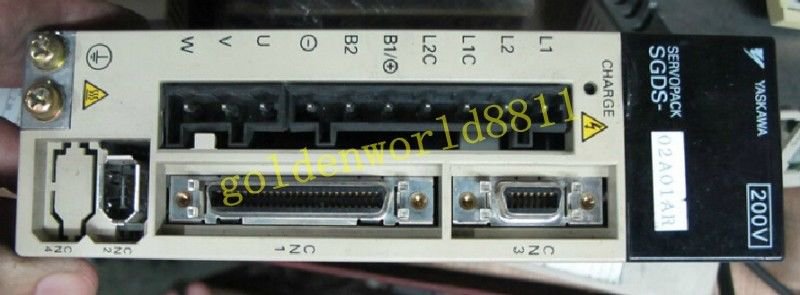 Yaskawa servo driver SGDS-02A01AR good in condition for industry use