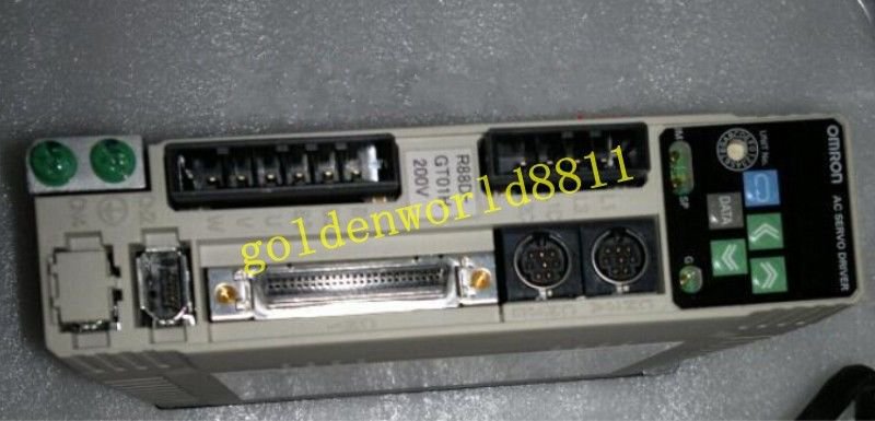 OMRON servo driver R88D-GT01H good in condition for industry use