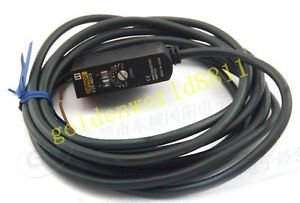 NEW OMRON photoelectric switch E3S-AD13 good in condition for industry use