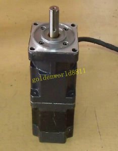 Used VEXTA Stepping motor AIM275AA-H100 good in condition for industry use