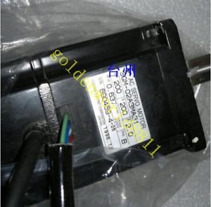 Yaskawa servo motor SGM-02A3MA31 good in condition for industry use