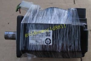 Yaskawa servo motor SGMJV-04AAA61 good in condition for industry use