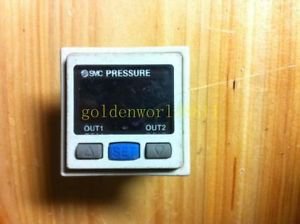 SMC Pressure sensor digital display PSE300-M good in condition for industry use