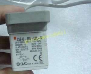 SMC Pressure sensor ZSE40-M5-22L-M good in condition for industry use