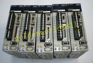 Yaskawa servo driver SGDS-02A05A good in condition for industry use