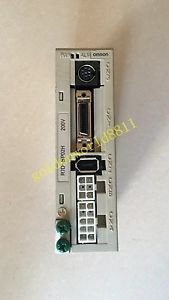 Omron AC Servo Driver R7D-BP02H good in condition for industry use