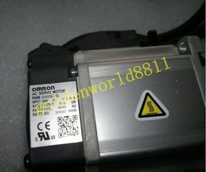 OMRON servo motor R88M-G20030T-S2 good in condition for industry use