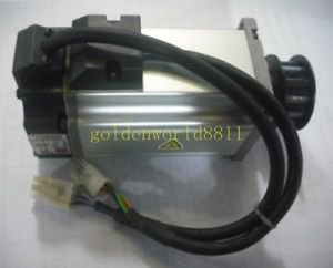Used Panasonic servo motor MHMD042P1U good in condition for industry use