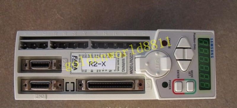 Samsung CSD3-01BXP servo driver 100W good in condition for industry use