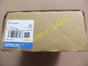 NEW OMRON programmable controller CS1W-DA08C good in condition for industry use