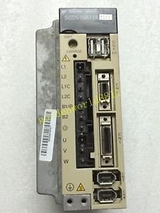 Yaskawa servo driver SGDS-04A12AY511 good in condition for industry use