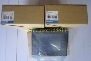 NEW Omron INTERACTIVE DISPLAY NS5-SQ00B-V2 good in condition for industry use