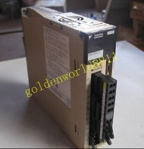 Yaskawa servo driver SGDV-R70B11AY515AA good in condition for industry use