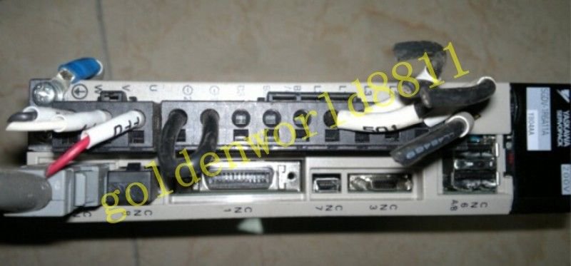Yaskawa servo driver SGDV-1R6A11AY804AA good in condition for industry use