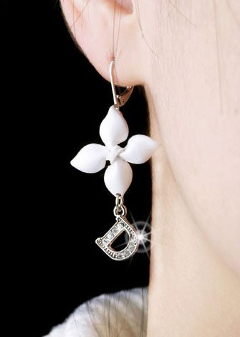 Silver Plated Cubic Zirconia Stud White Flower Earrings