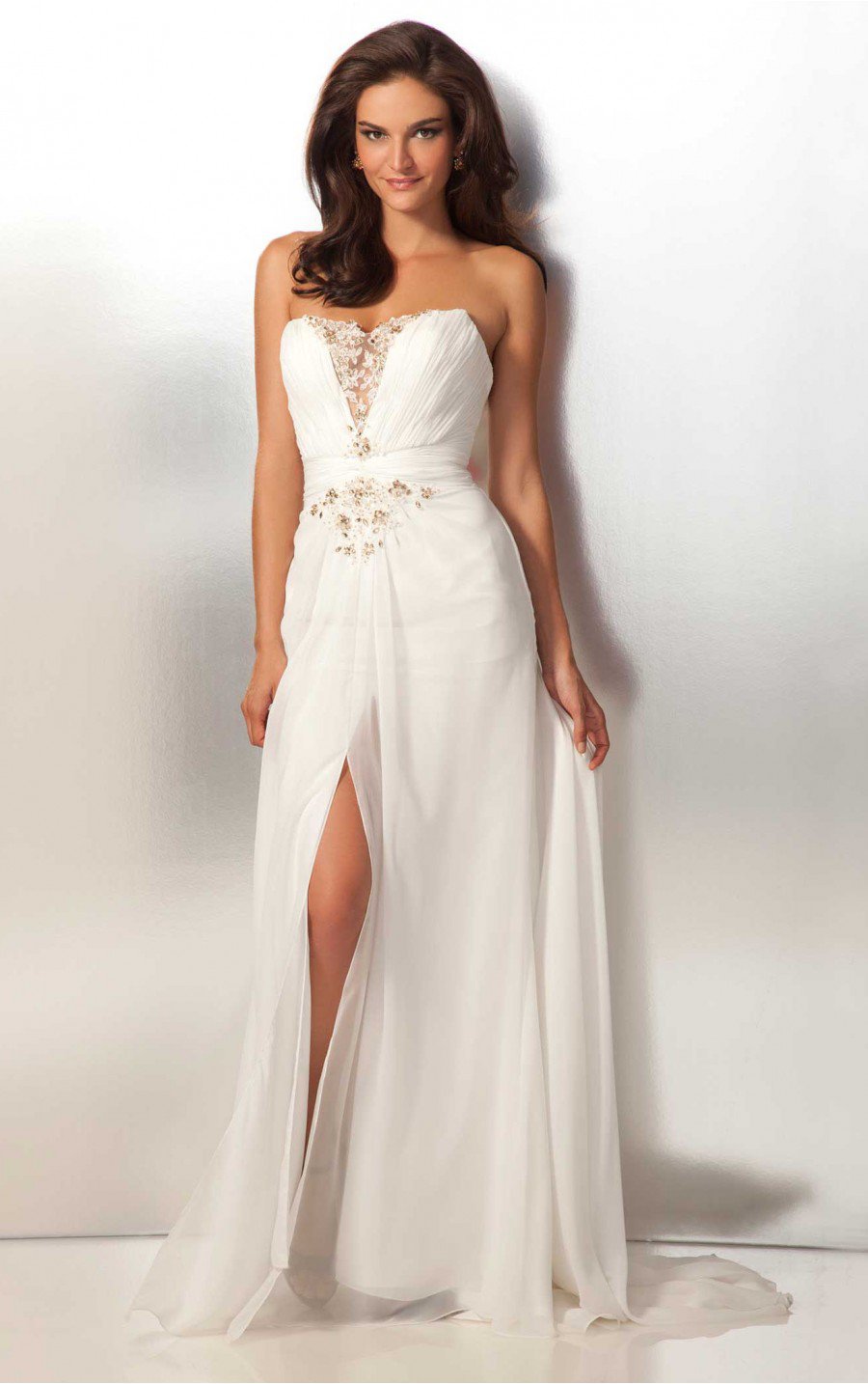 Элегантное свадебное платье