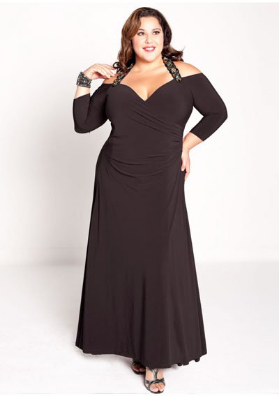 plus size evening dress Gabrielle Gown in Black