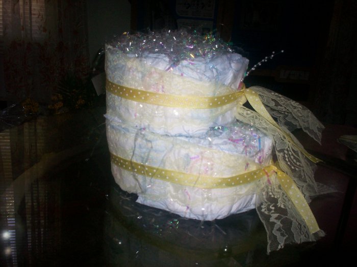 YELLOW BABY BOOTIE CAKE